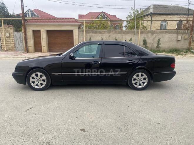Mercedes E 320 2000, 298,000 km - 3.2 л - Bakı
