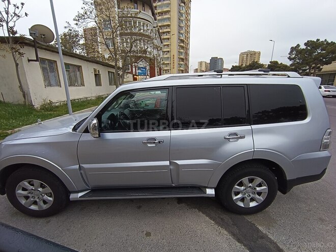 Mitsubishi Pajero 2007, 191,000 km - 3.8 l - Bakı