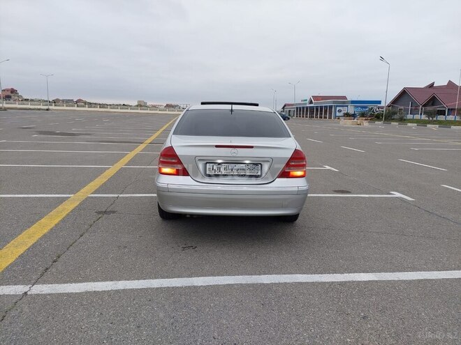 Mercedes C 200 2000, 293,600 km - 2.0 л - Xırdalan