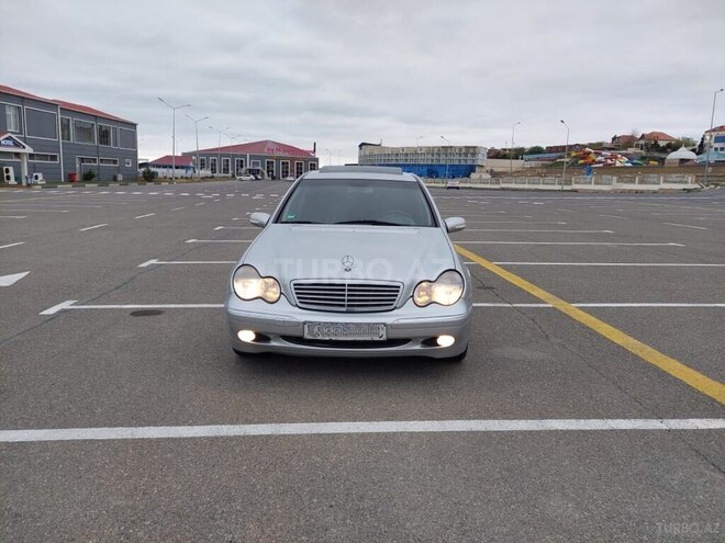 Mercedes C 200 2000, 293,600 km - 2.0 л - Xırdalan
