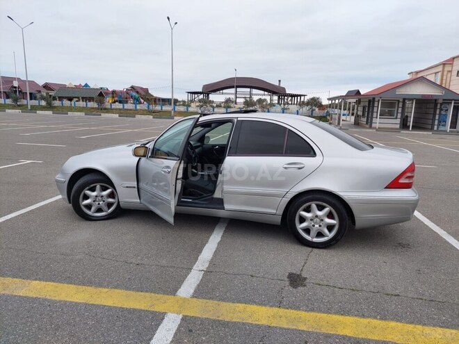 Mercedes C 200 2000, 293,600 km - 2.0 л - Xırdalan