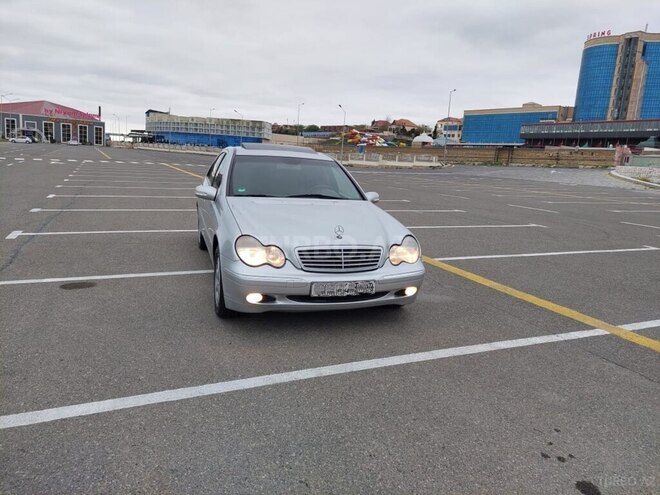 Mercedes C 200 2000, 293,600 km - 2.0 л - Xırdalan