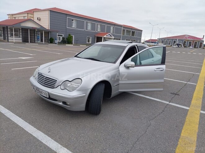 Mercedes C 200 2000, 293,600 km - 2.0 л - Xırdalan
