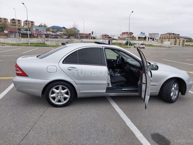 Mercedes C 200 2000, 293,600 km - 2.0 л - Xırdalan
