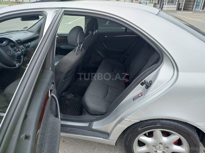 Mercedes C 200 2000, 293,600 km - 2.0 л - Xırdalan