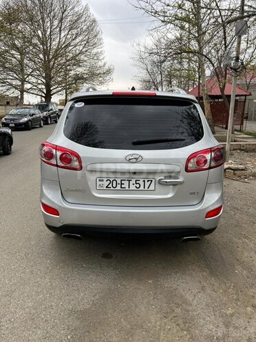 Hyundai Santa Fe 2009, 218,456 km - 2.0 l - Naftalan