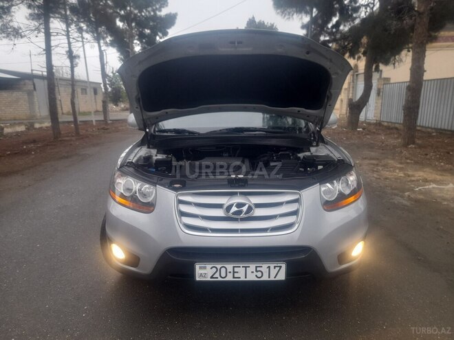 Hyundai Santa Fe 2009, 218,456 km - 2.0 l - Naftalan