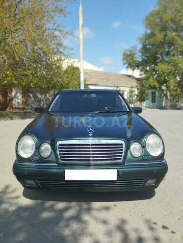 Mercedes E 280 1998, 350,000 km - 2.8 l - Gəncə