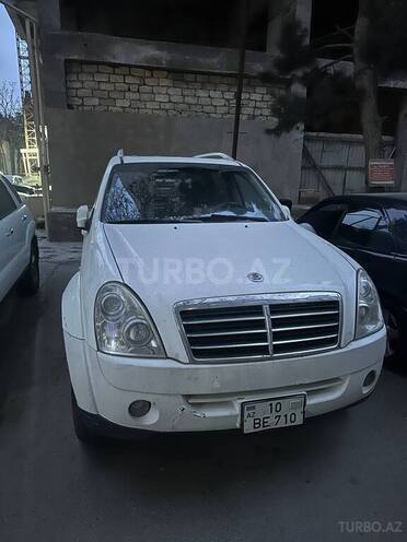Ssang Yong Rexton 2008, 283,000 km - 3.2 l - Bakı