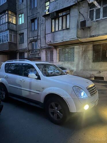 Ssang Yong Rexton 2008, 283,000 km - 3.2 l - Bakı