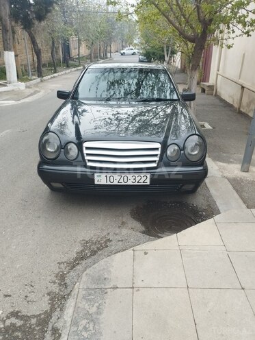 Mercedes E 200 1998, 666,137 km - 2.0 l - Şamaxı