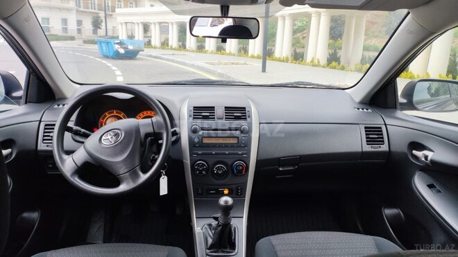 Toyota Corolla 2007, 298,000 km - 1.4 l - Bakı