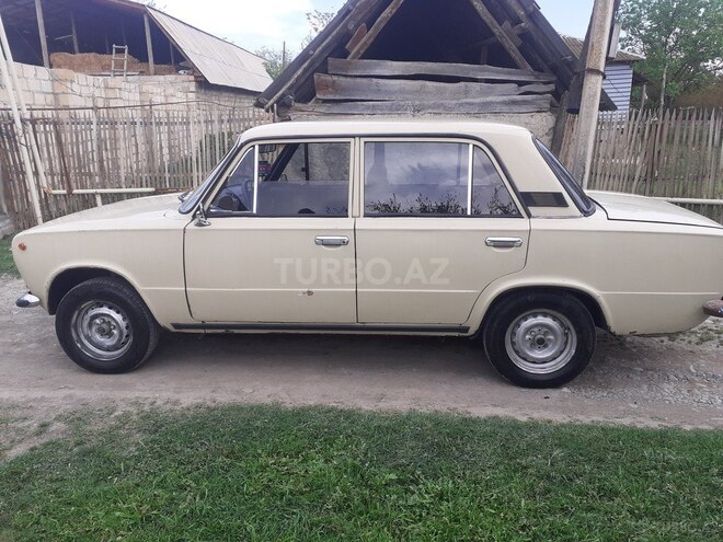 LADA (VAZ) 21011 1981, 185,000 km - 1.6 л - Ağdaş