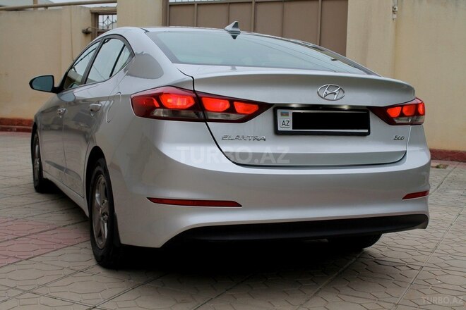 Hyundai Elantra 2016, 82,000 km - 1.4 l - Bakı