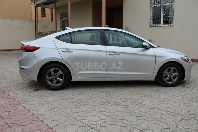 Hyundai Elantra 2016, 82,000 km - 1.4 l - Bakı