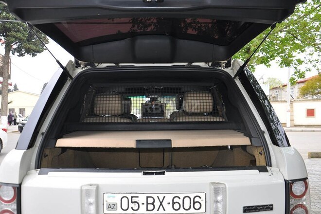 Land Rover Range Rover 2006, 371,000 km - 4.2 л - Ağstafa