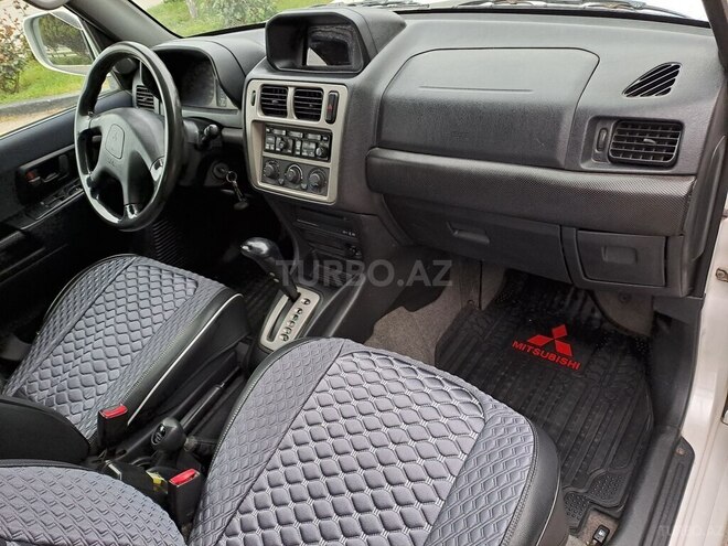 Mitsubishi Pajero io 2000, 309,000 km - 1.8 l - Bakı