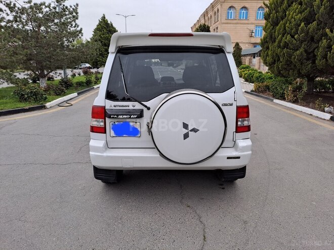 Mitsubishi Pajero io 2000, 309,000 km - 1.8 l - Bakı