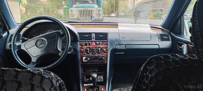 Mercedes C 240 1998, 218,600 km - 2.4 л - Bakı