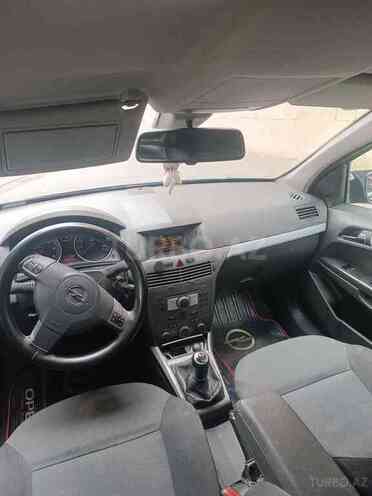Opel Astra 2006, 205,000 km - 1.3 l - Bakı