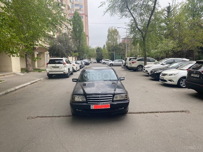 Mercedes C 220 1994, 280,000 km - 2.2 л - Bakı