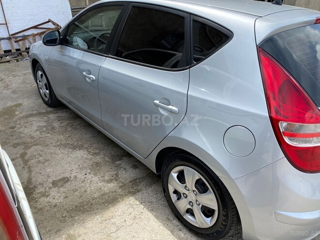 Hyundai i30 2009, 154,000 km - 1.4 л - Bakı