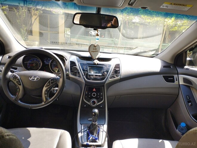 Hyundai Elantra 2014, 197,949 km - 1.8 l - Bakı