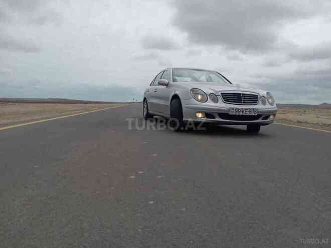 Mercedes E 220 2002, 270,000 km - 2.2 л - Bakı