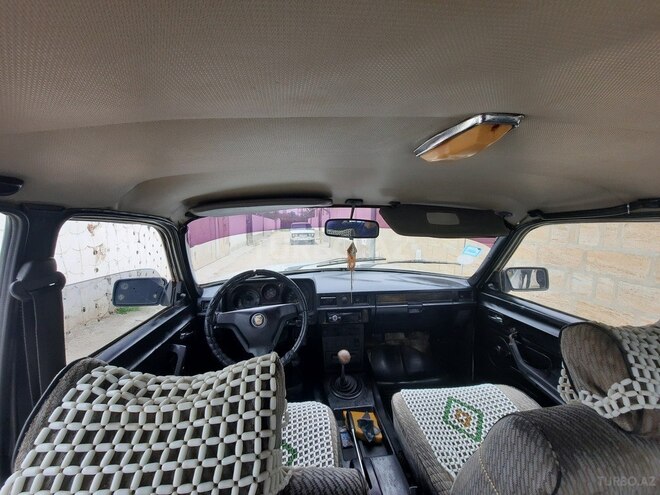 GAZ 31029 1992, 325,000 km - 2.4 l - Salyan