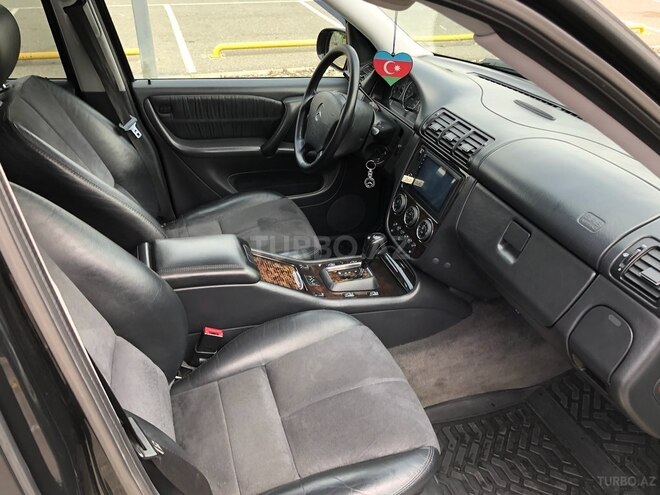 Mercedes ML 270 2004, 295,000 km - 2.7 l - Bakı