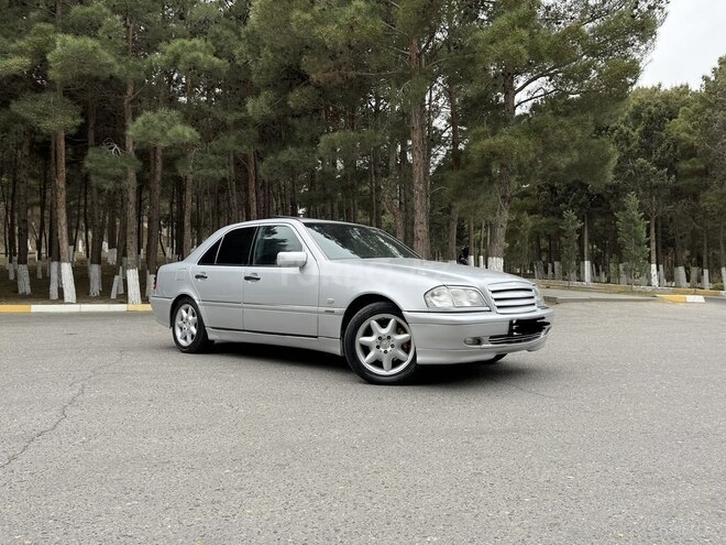 Mercedes C 220 1999, 475,000 km - 2.2 l - Bakı