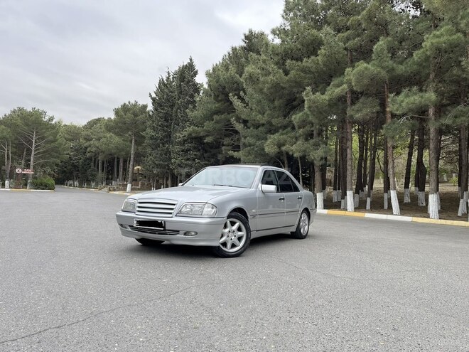 Mercedes C 220 1999, 475,000 km - 2.2 l - Bakı