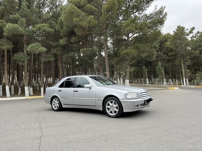 Mercedes C 220 1999, 475,000 km - 2.2 l - Bakı