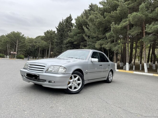 Mercedes C 220 1999, 475,000 km - 2.2 l - Bakı