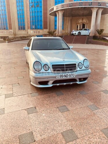 Mercedes E 240 1999, 440,000 km - 2.4 l - Lənkəran