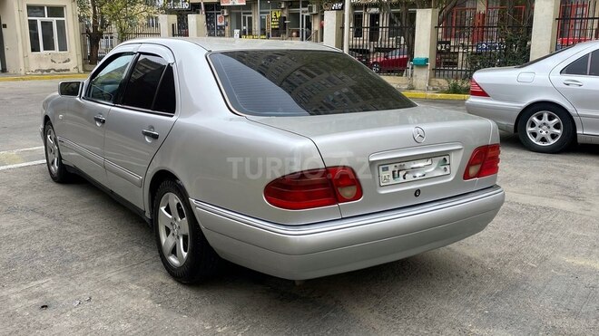 Mercedes E 300 1997, 390,000 km - 3.0 l - Bakı