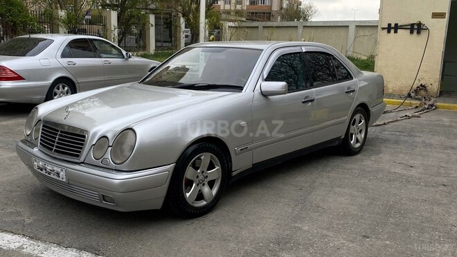 Mercedes E 300 1997, 390,000 km - 3.0 l - Bakı