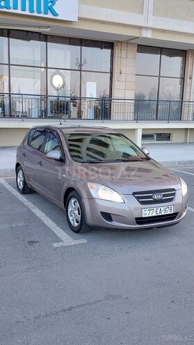Kia Ceed 2007, 270,000 km - 1.4 л - Bakı