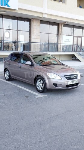 Kia Ceed 2007, 270,000 km - 1.4 л - Bakı
