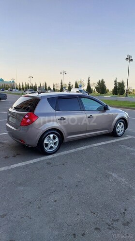 Kia Ceed 2007, 270,000 km - 1.4 л - Bakı