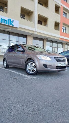 Kia Ceed 2007, 270,000 km - 1.4 л - Bakı