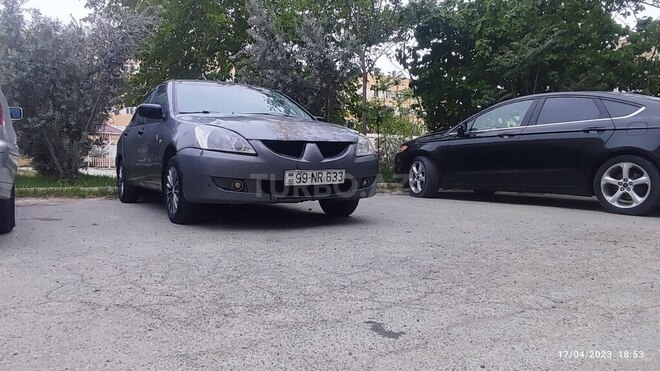 Mitsubishi Lancer 2005, 540,000 km - 1.3 l - Bakı
