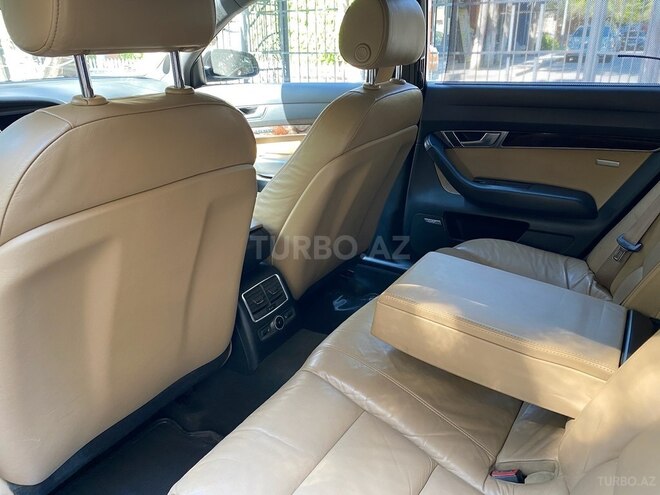 Audi A6 2005, 205,000 km - 4.2 л - Bakı
