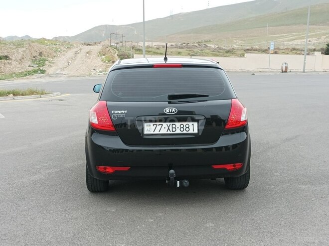 Kia Ceed 2011, 211,000 km - 1.6 l - Bakı