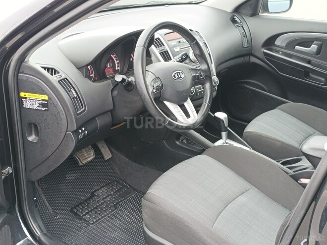 Kia Ceed 2011, 211,000 km - 1.6 l - Bakı