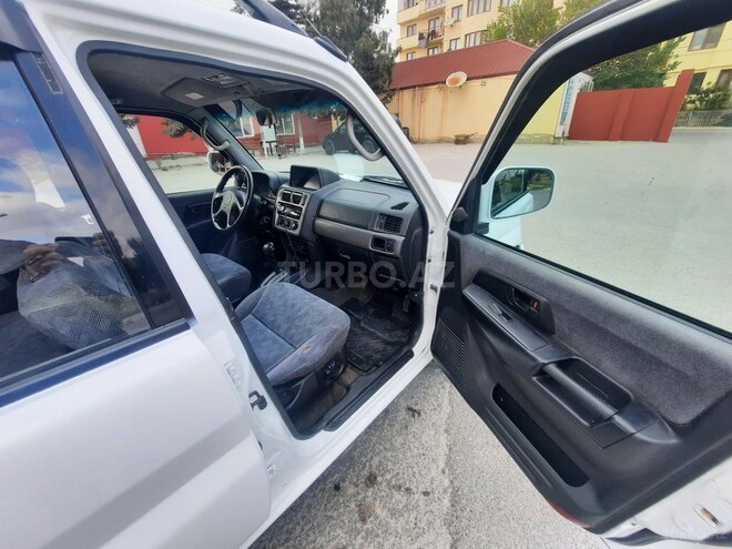 Mitsubishi Pajero io 2000, 341,000 km - 2.0 l - Bakı