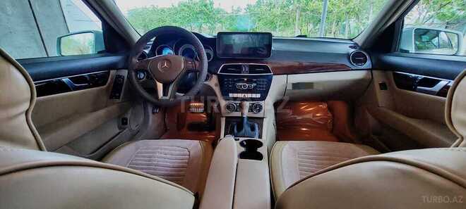 Mercedes C 180 2014, 240,000 km - 1.8 l - Bakı