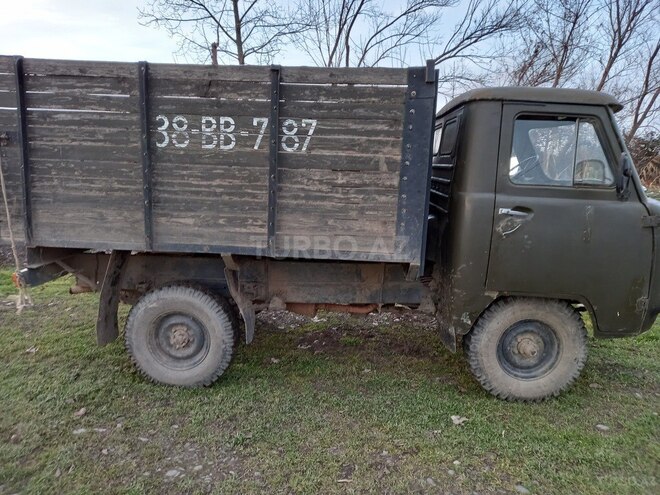 UAZ 3303 1991, 328,641 km - 2.5 l - Qusar