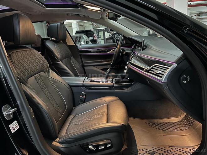 BMW 730 2019, 50,000 km - 3.0 l - Bakı