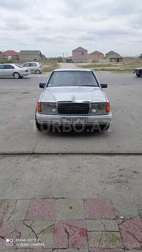 Mercedes E 230 1992, 325,000 km - 2.3 l - Bakı